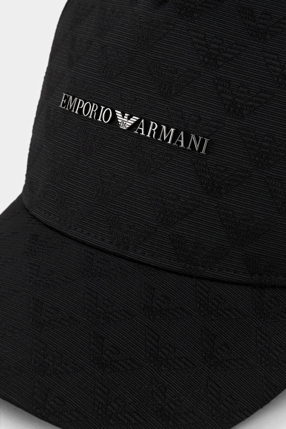 Чёрная кепка Emporio Armani 